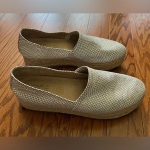 Naturalizer Shoes